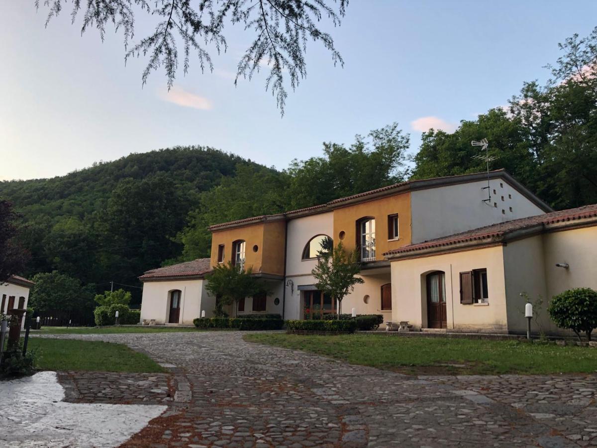 Borgo Villa Maria Монтиккьо Экстерьер фото